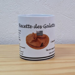 Océliane création tasse galette de sarazin devant